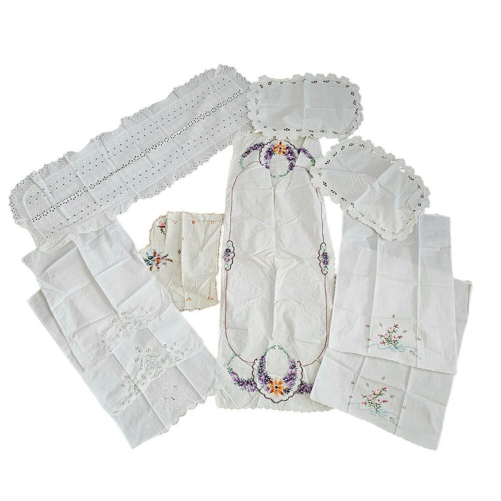 Lot of 8 Vintage Estate Find Table Linens Hand Embroidered Floral Napkins Table
